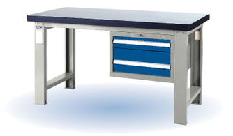 高效与品质的基石——探访宁波大卫金属制品厂工作台高清图片