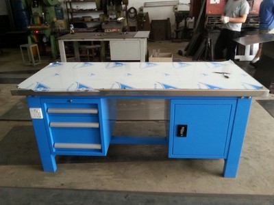 不锈钢工作台 直销光明工作台与带背板工作台的全面解析